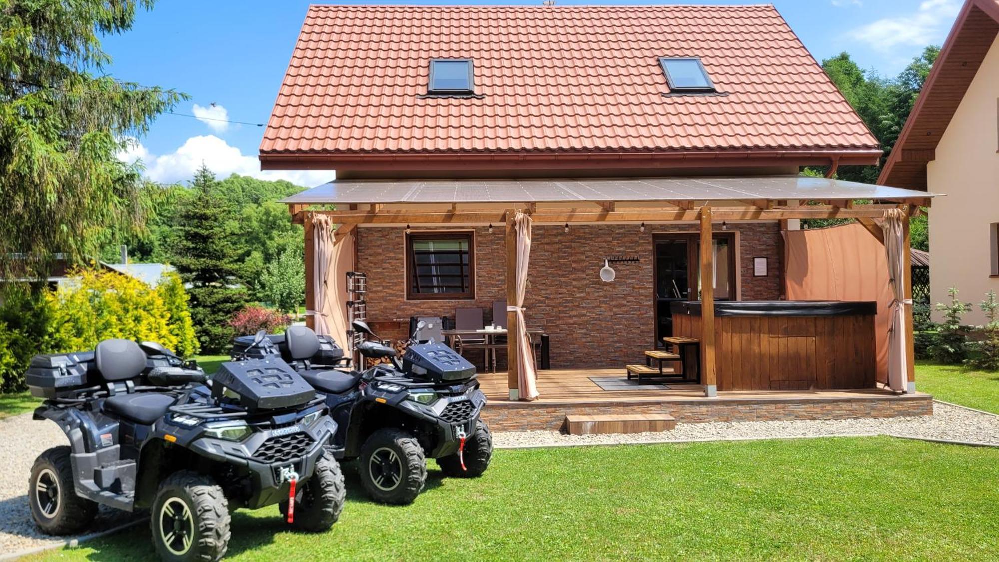Urocza Kryjowka Ze Spa Леско Экстерьер фото